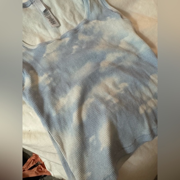 SKIMS Light Blue Tank Top - Picture 3 of 3